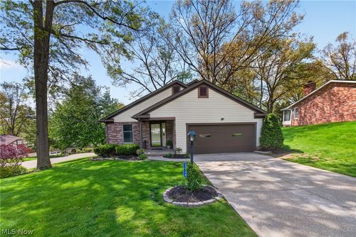 5346 Burlawn St Nw, Canton, OH, 44708-3359 | Card Image