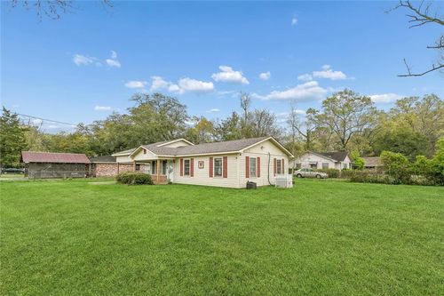 205 E Pecan St, Ponchatoula, LA, 70454-2821 | Card Image