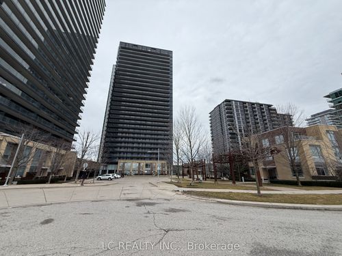 802-29 Singer Crt, North York, ON, M2K0B3 | Card Image