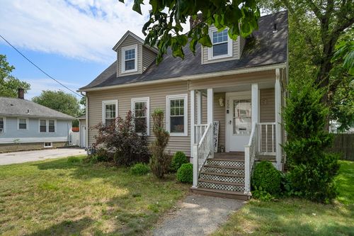 150 Church Ave, Warwick, RI, 02889-3368 | Card Image