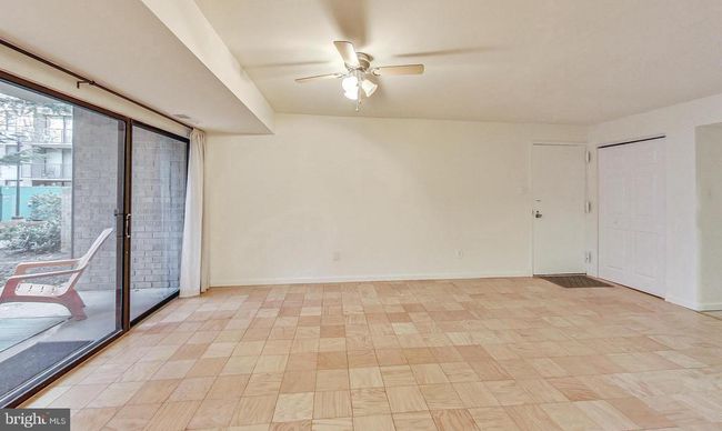 6-101 - 6 Monroe St, Condo with 2 bedrooms, 2 bathrooms and null parking in ROCKVILLE MD | Image 6