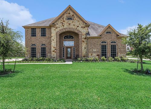 4002 Broadmoor Dr, Mont Belvieu, TX, 77523-4206 | Card Image