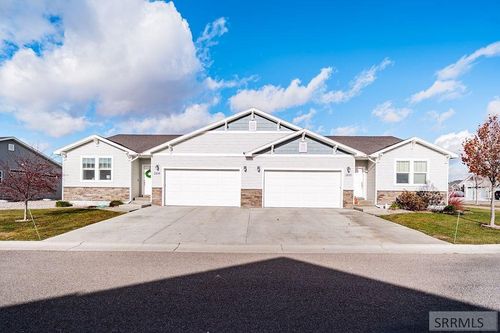 2838 Blackwood, Idaho Falls, ID, 83402-3001 | Card Image