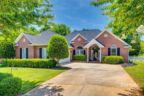 2289 Veery Ln, Rock Hill, SC, 29732-7212 | Card Image