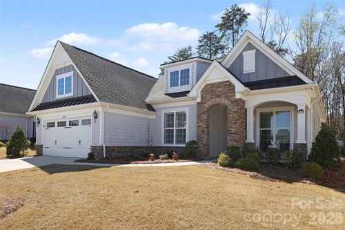 14605 Crosswater Ln, Charlotte, NC, 28278-8241 | Card Image