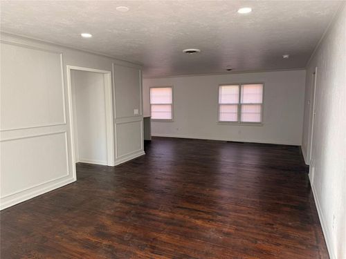 1123 W Brooks St, Norman, OK, 73069-4538 | Card Image