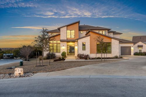 439 Wellborn Rd, Liberty Hill, TX, 78642-4950 | Card Image