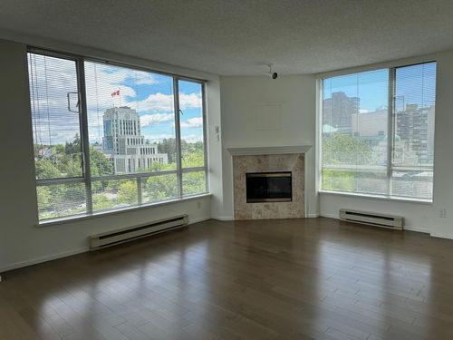 904-2628 Ash St, Vancouver, BC, V5Z4L2 | Card Image