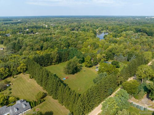 Parcel 2 Windy Knoll Drive, Groveland Township, MI, 48442 | Card Image