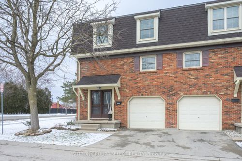 40-900 Pond View Rd, London, ON, N5Z4L7 | Card Image