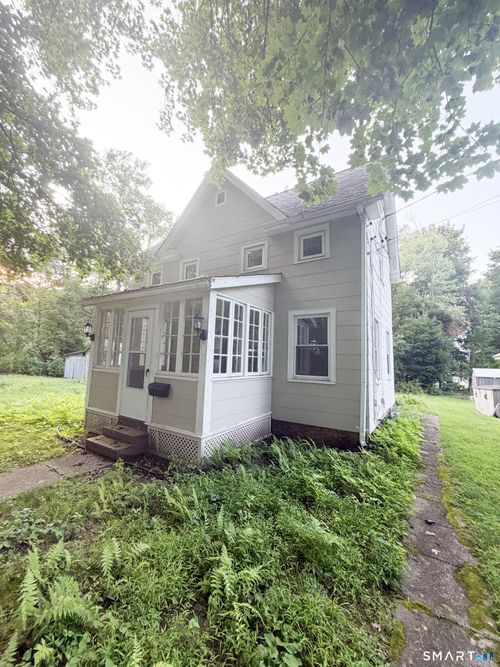313 Wooster St, New Britain, CT, 06052-1036 | Card Image