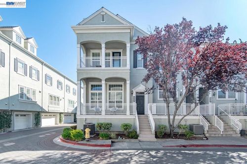 3641 Whitworth Dr, Dublin, CA, 94568-1379 | Card Image