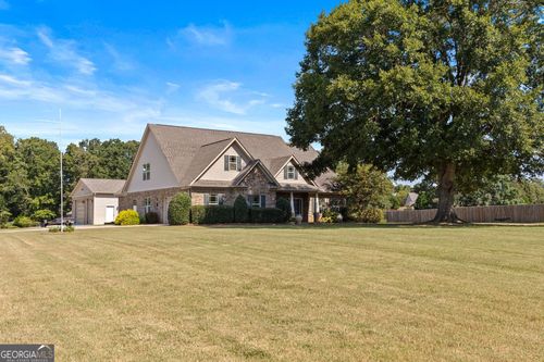 107 Sweet Bay Cir, Milner, GA, 30257-3639 | Card Image