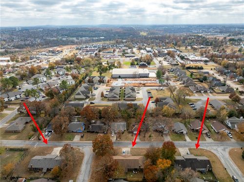 11 W Beechwood Drive, Rogers, AR, 72756 | Card Image