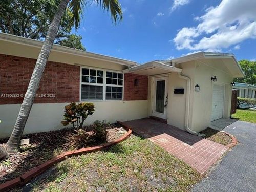 5122-5122 Sw 92nd Ter, Cooper City, FL, 33328-4219 | Card Image