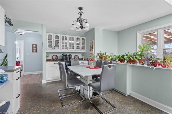 6092 Harold St, House other with 3 bedrooms, 2 bathrooms and 5 parking in Niagara Falls ON | Image 8