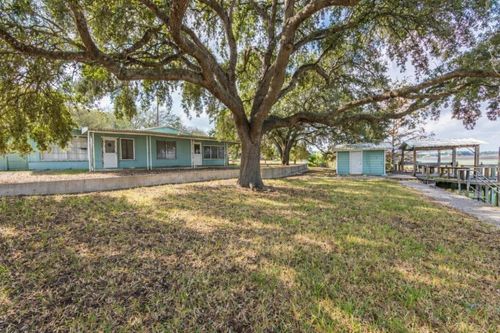 195 Carmel Dr, Sandia, TX, 78383-5672 | Card Image
