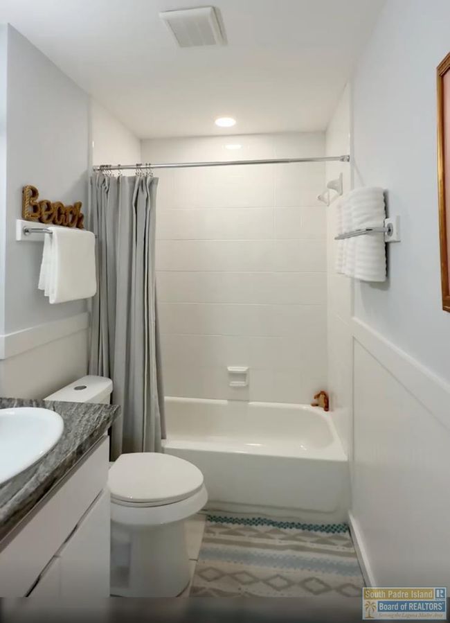 1814 Oklahoma Ave, House other with 3 bedrooms, 2 bathrooms and null parking in Port Isabel TX | Image 20
