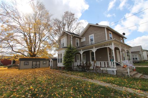 65 W College St, Fredericktown, OH, 43019-1042 | Card Image