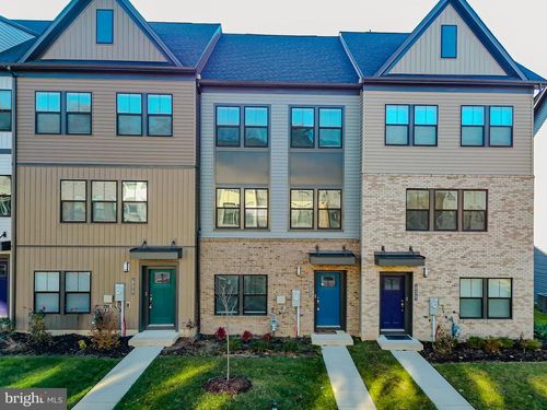 822 Teacher Mitchell Rd, GLEN BURNIE, MD, 21060-8745 | Card Image