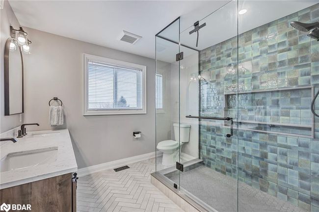 18 Peter St, House other with 3 bedrooms, 3 bathrooms and 5 parking in Amaranth ON | Image 29