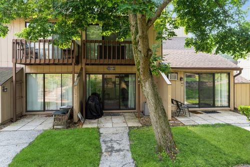 unit-5-40 Bermuda Colony, Fox Lake, IL, 60020-1159 | Card Image