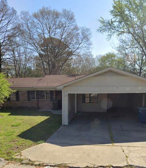 9615 Southwest Dr, Little Rock, AR, 72209-7123 | Card Image