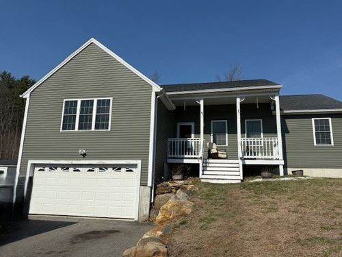 141 Cournoyer Blvd, Southbridge, MA, 01550-1295 | Card Image