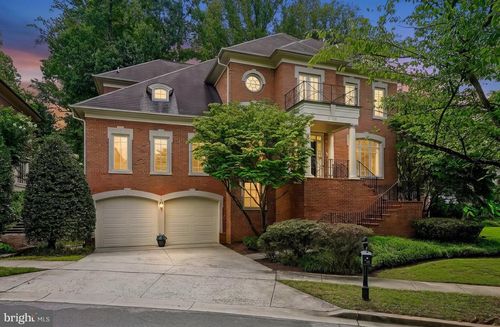 6706 Honesty Dr, Bethesda, MD, 20817-5516 | Card Image