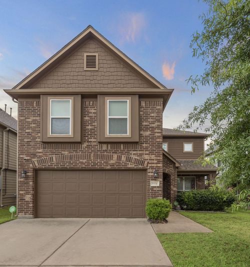 9934 Chimney Swift Ln, Conroe, TX, 77385-3838 | Card Image
