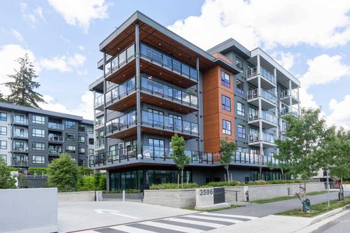 203-3596 Malsum Dr, North Vancouver, BC, V7G0B5 | Card Image