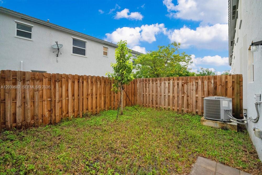 Residential Lease in Homestead 5