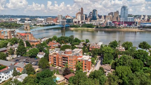 305-323 E 2nd St, Covington, KY, 41011-1770 | Card Image