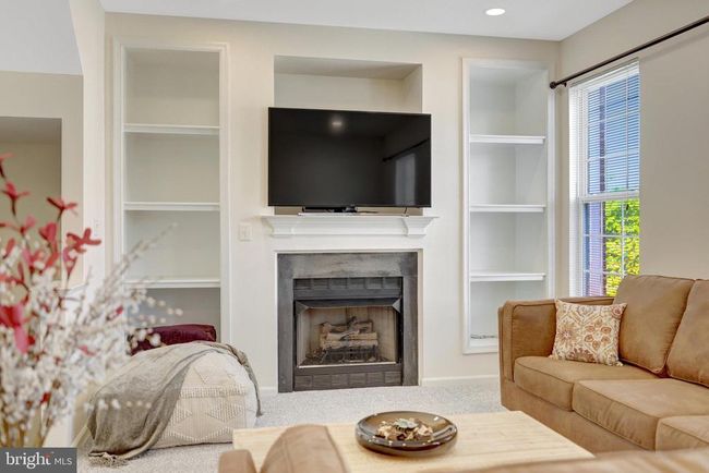 45509 Trail Run Ter, Townhouse with 3 bedrooms, 3 bathrooms and null parking in STERLING VA | Image 19