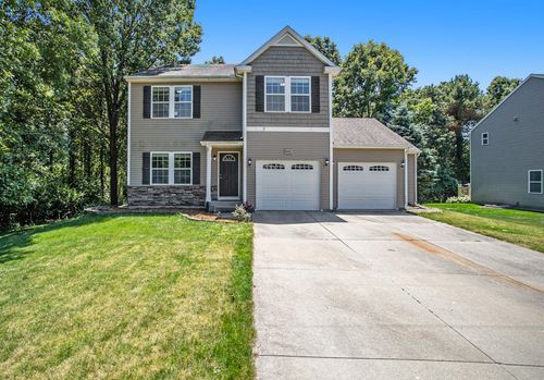 6061 Equestrian Woods Ct, Kalamazoo, MI, 49009-4020 | Card Image