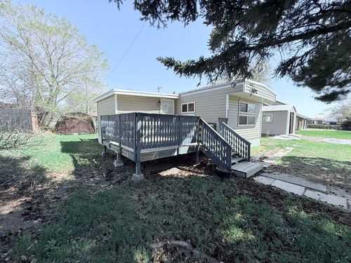 {{alt}} | Card Image