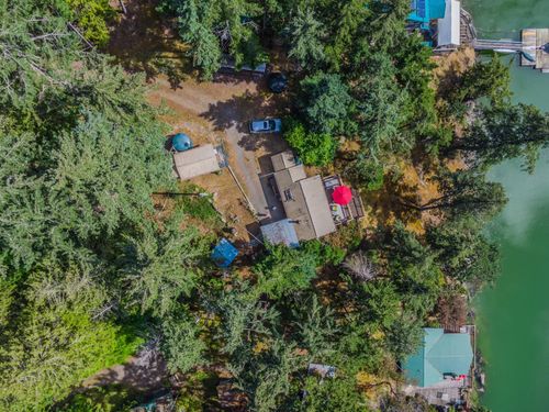 75 Whaler Bay Road, Galiano Island, BC, V0N1P0 | Card Image