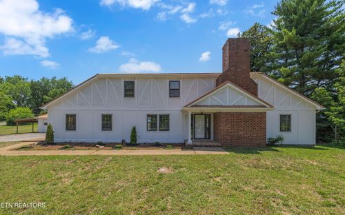 807 Killion St, Louisville, TN, 37777-4408 | Card Image