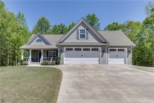 7660 Fern Ln, Lula, GA, 30554-6618 | Card Image