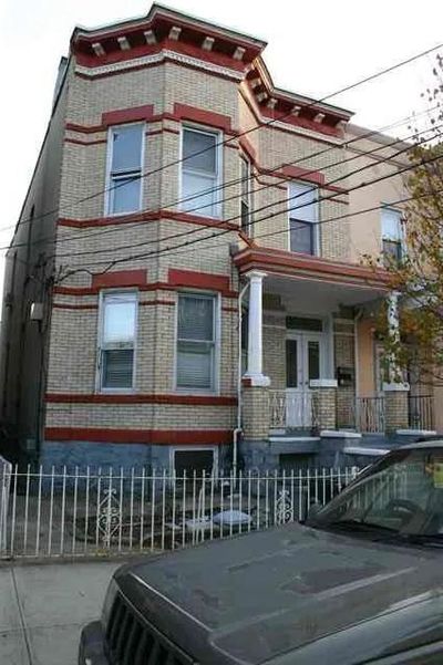 223 72 Nd St, Home with 0 bedrooms, 3 bathrooms and null parking in North Bergen NJ | Image 1