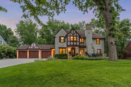 249 Hawthorne Rd, Hopkins, MN, 55343-8511 | Card Image