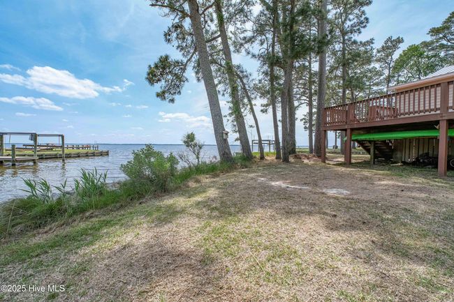 966 W Island View Rd, House other with 3 bedrooms, 2 bathrooms and null parking in Bath NC | Image 21