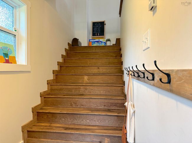 27859 Cabot Trail, House other with 3 bedrooms, 2 bathrooms and 1 parking in Cape North NS | Image 8