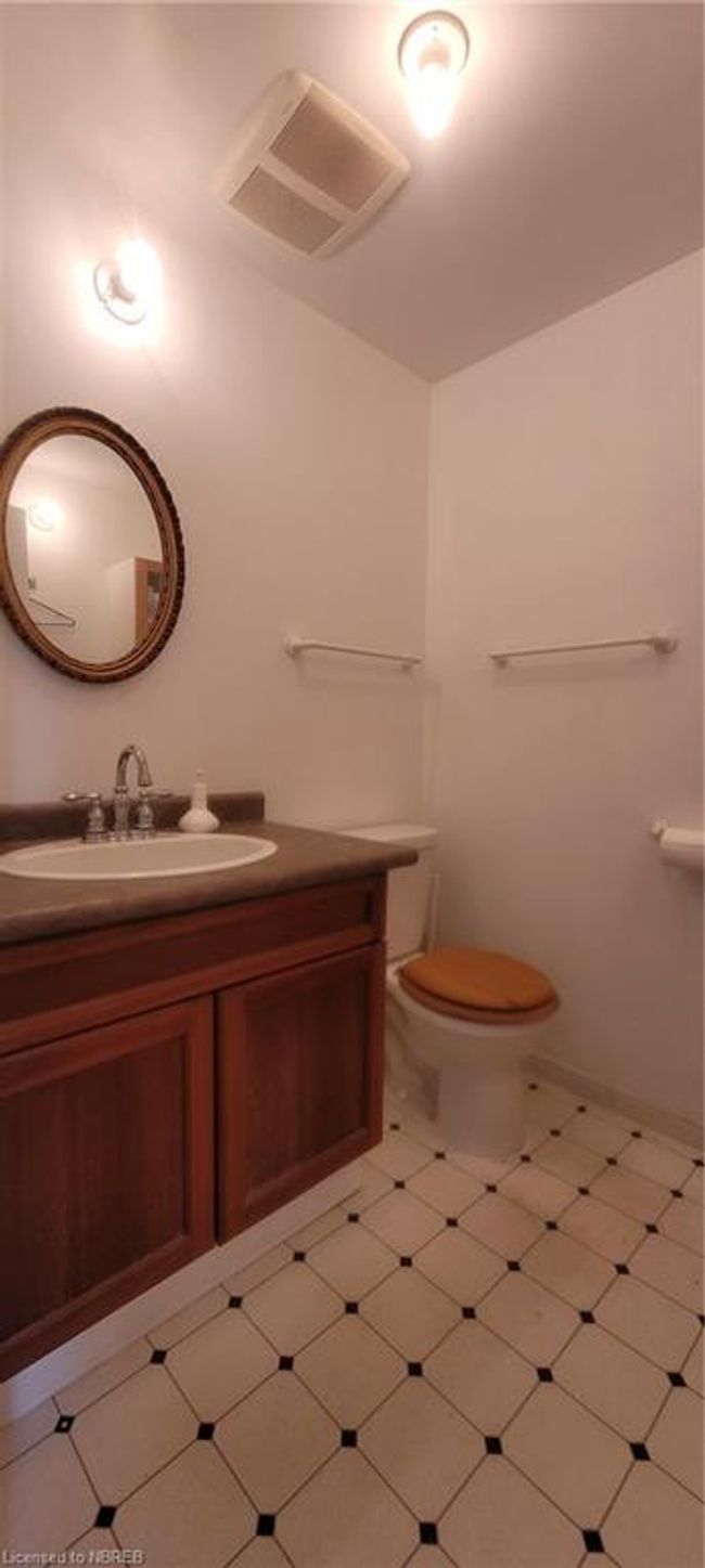 11326 Highway 17, House other with 3 bedrooms, 1 bathrooms and 15 parking in Cache Bay ON | Image 28
