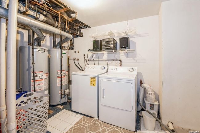 110-14 Horace Harding Expy, Home with 4 bedrooms, 2 bathrooms and null parking in Forest Hills NY | Image 25
