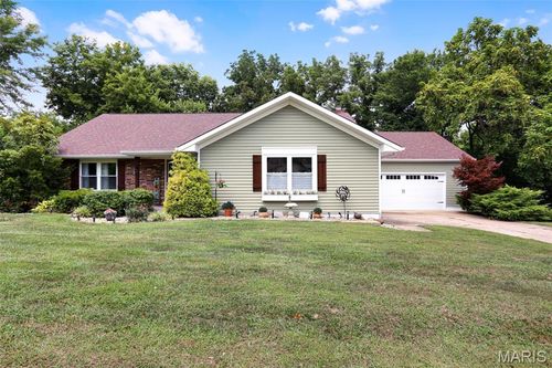 43 Durham Dr, Washington, MO, 63090-4604 | Card Image