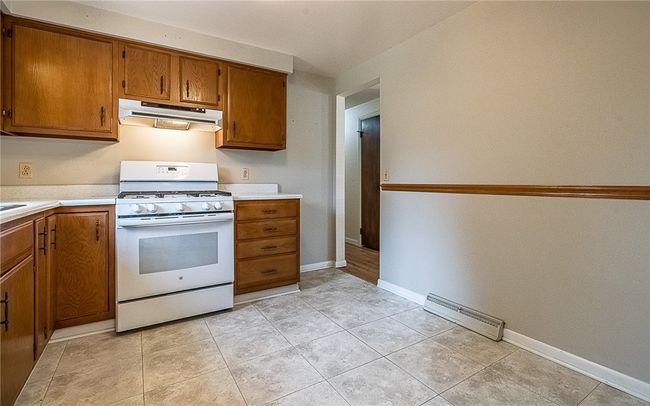3229 Sundale Dr, House other with 3 bedrooms, 3 bathrooms and 2 parking in Glenshaw PA | Image 12
