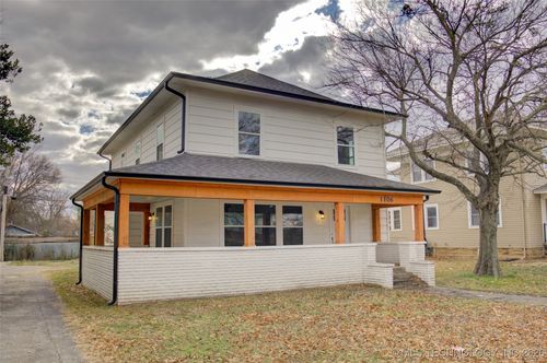 1106 6th St, Okmulgee, OK, 74447-4708 | Card Image