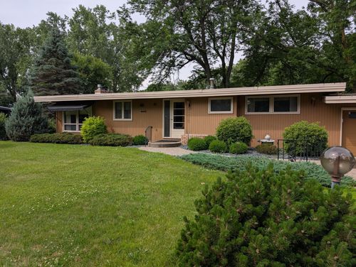 2420 Cedarwood Rdg, Hopkins, MN, 55305-3141 | Card Image