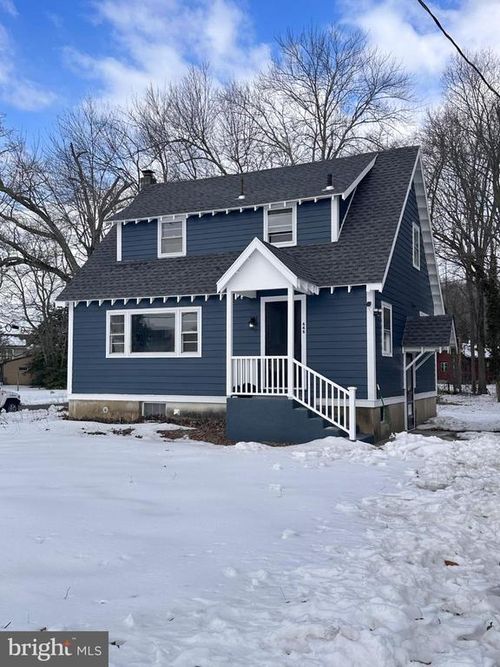 446 Route 156, Trenton, NJ, 08620-9701 | Card Image